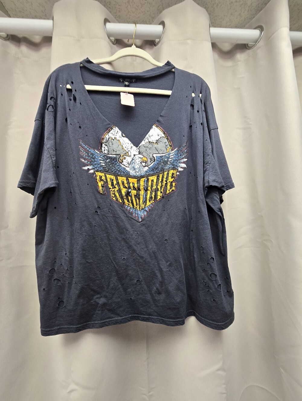 Iris Distressed Eagle Graphic Tee - Grey. Plus Size 2X